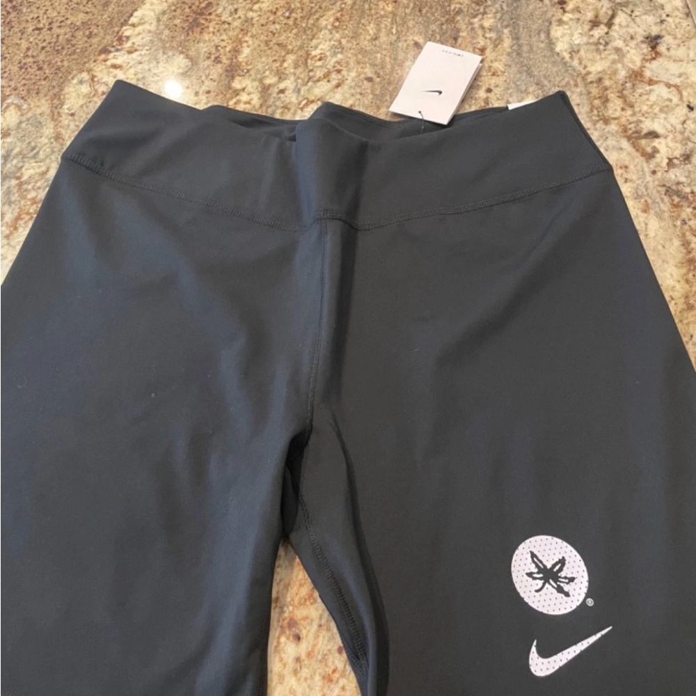 NWT’S Ohio State Buckeyes Black Nike Women’s Shorts size XXL Dri Fit Spandex NEW
